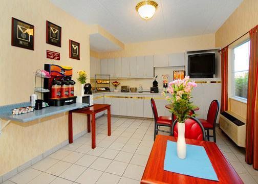 Holiday Inn Express - Indiana By Ihg Restaurante foto